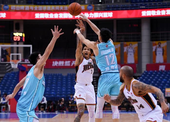 青岛崂山啤酒战胜长白山恩都里